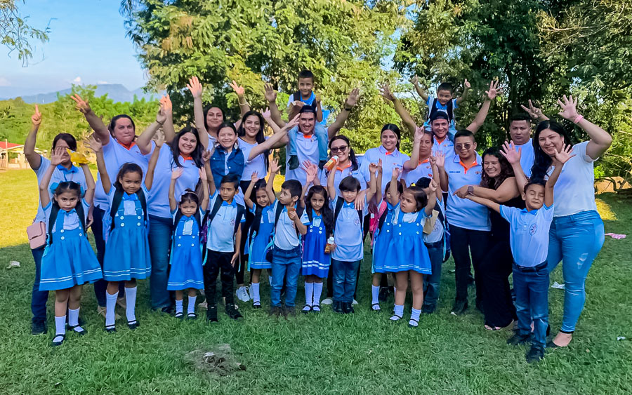 Actividad colaborativa 2023 by UCENM Honduras