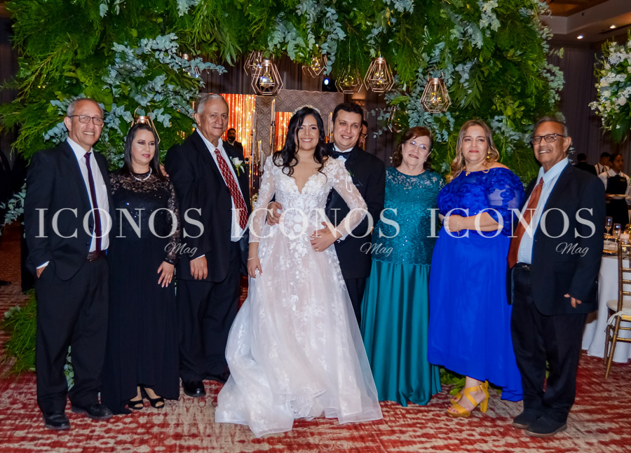 Katia Farina Aguilar Gutiérrez y Héctor Francisco Díaz Meraz