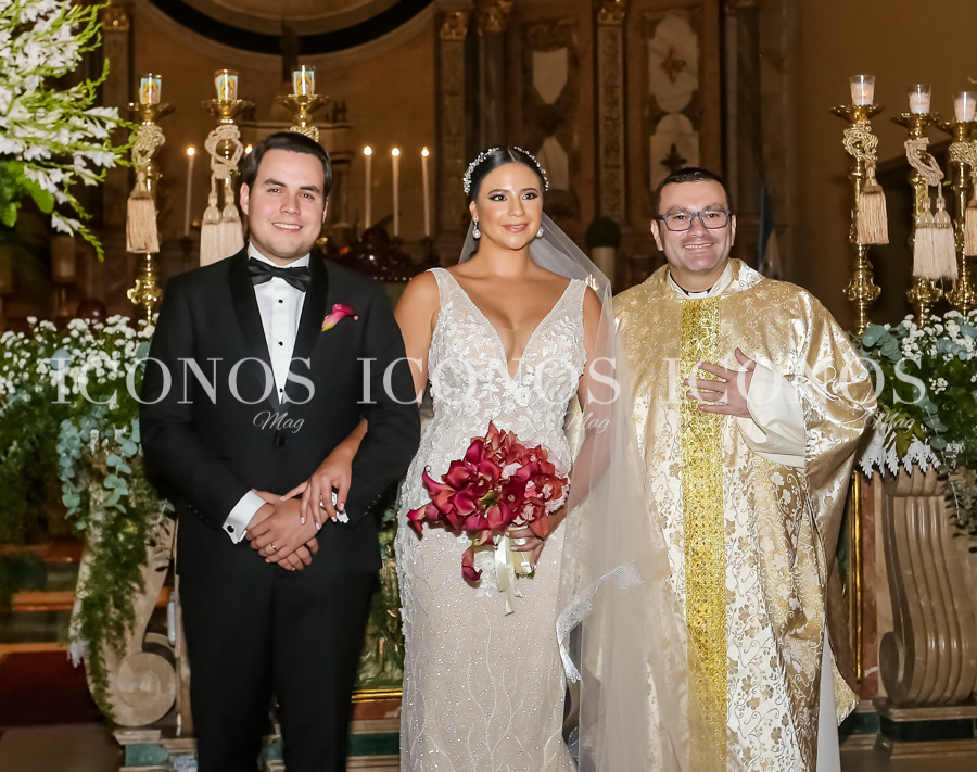 Misa boda Maria Fernanda Alcerro Lopez y Jose Mario Lanza Barahona