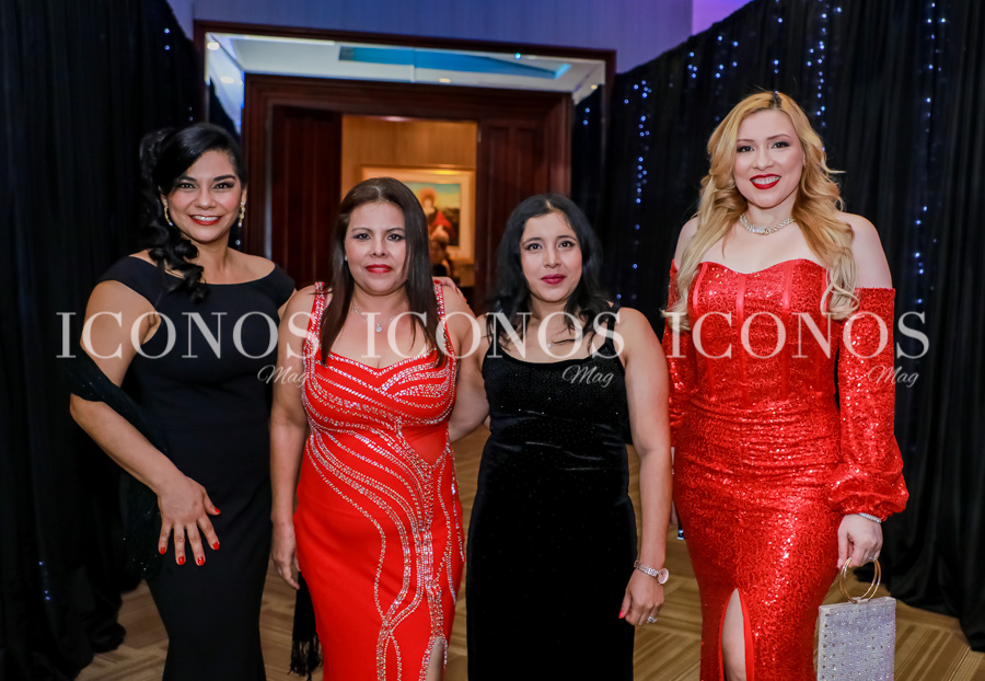 New York Christmas party 2023 by Compañía Financiera Cofisa