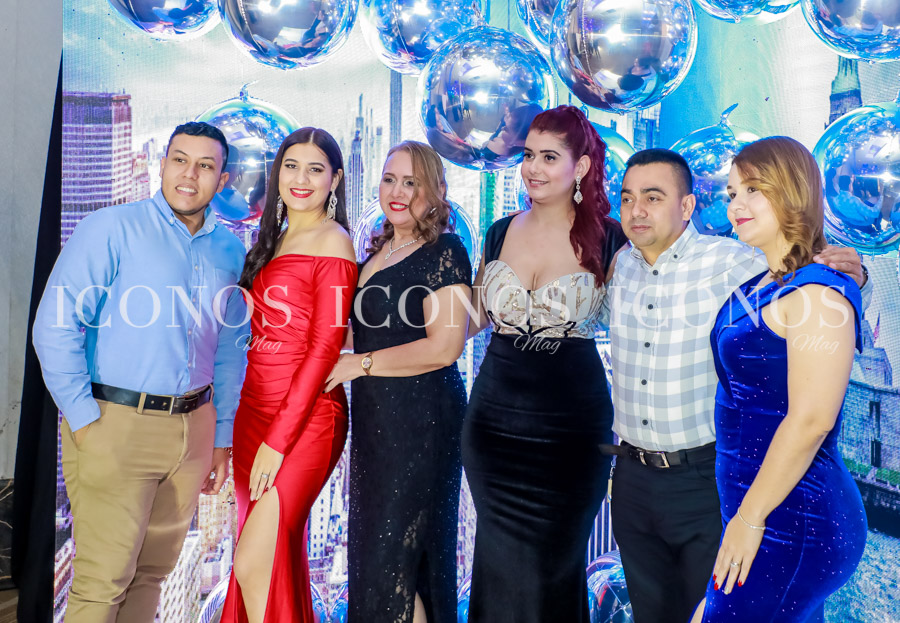 New York Christmas party 2023 by Compañía Financiera Cofisa