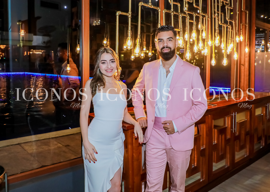 Boda civil Karime Canahuati y Kirt Merren