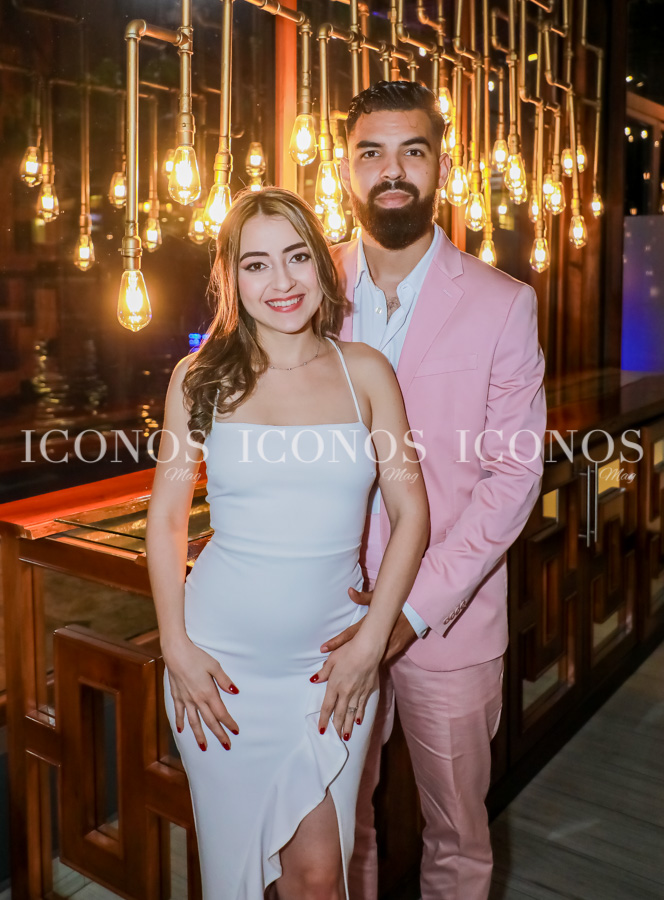 Boda civil Karime Canahuati y Kirt Merren