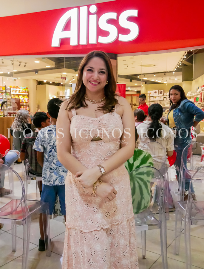 Hosting Holiday's 2023 by City Mall San Pedro Sula