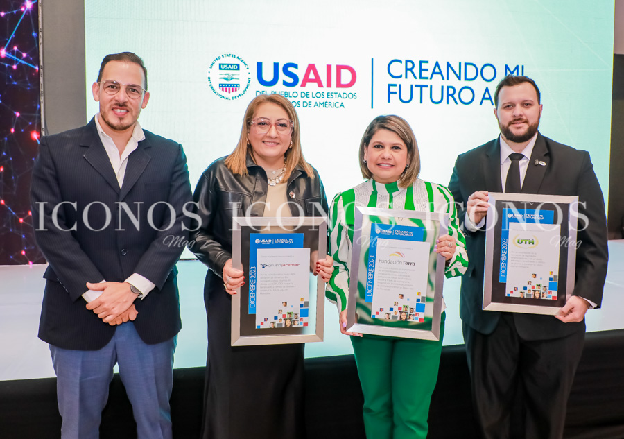 Reconocimiento Grupo Jaremar por Usaid
