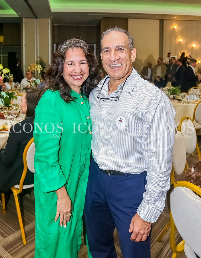 Nuevo gerente y subgerente Banco de Occidente Honduras