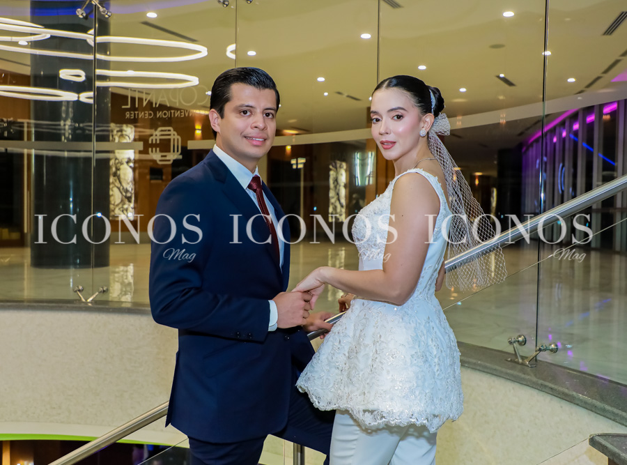 Boda civil Nancy Carolina Tejada Muñoz y David Humberto Villanueva Coto