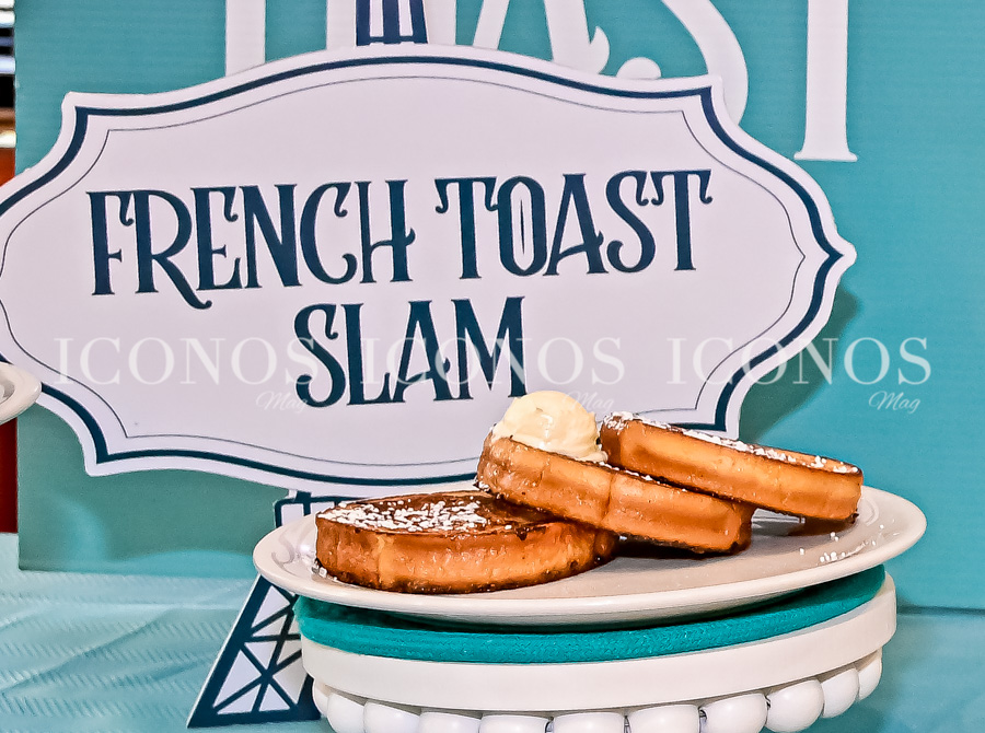 French Toast by Denny's Honduras