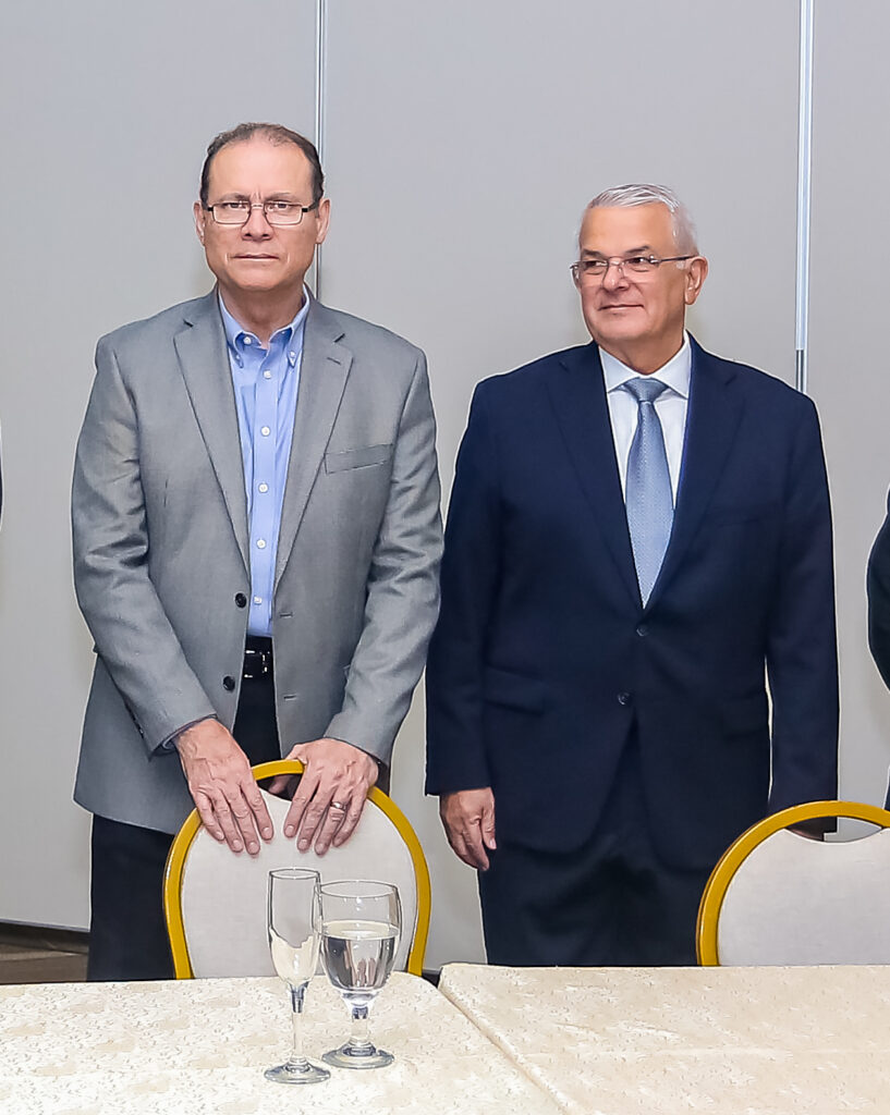 Nuevo gerente y subgerente Banco de Occidente Honduras