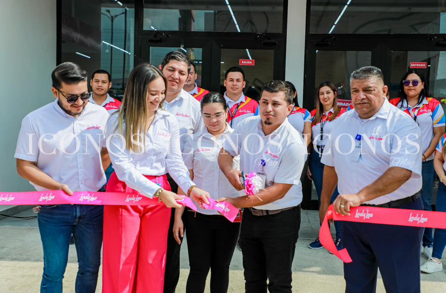 Inauguración tienda Lady Lee en Novaplaza Satélite San Pedro Sula Honduras