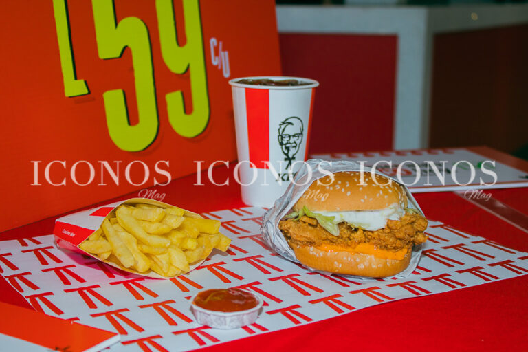 Lanzamiento Crispy Sandwiches by Kentucky Fried Chicken KFC