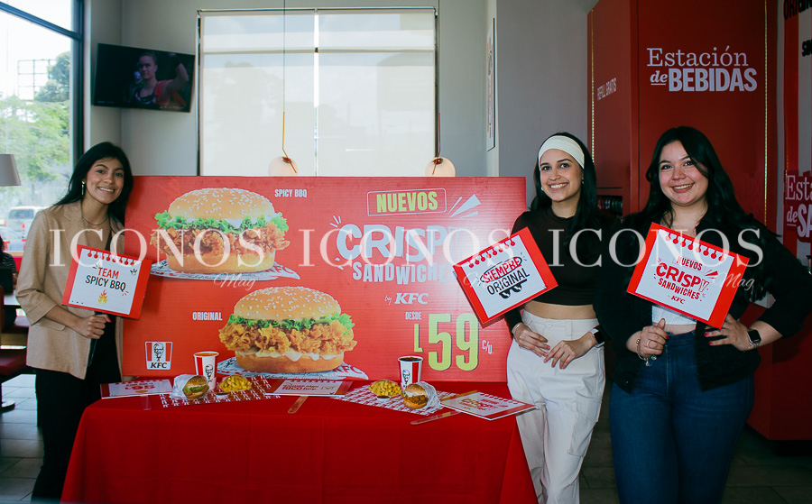 Lanzamiento Crispy Sandwiches by Kentucky Fried Chicken KFC