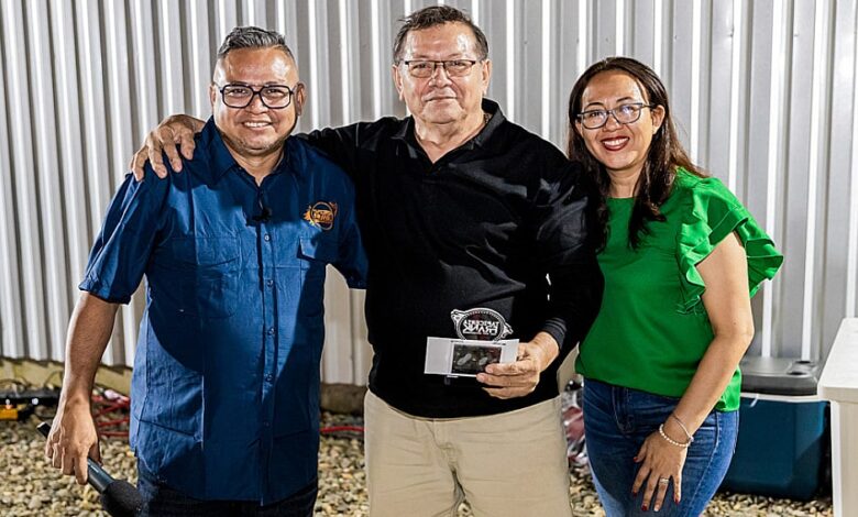 PORTADA Tapiceria Frank-min