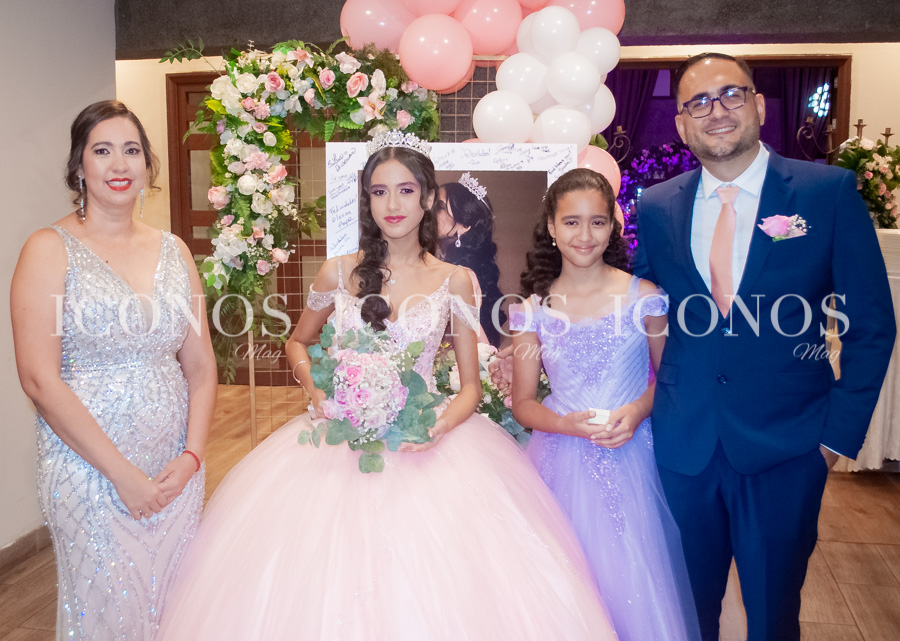 Quince anos Alessa Maria Munar Pineda San Pedro Sula Honduras
