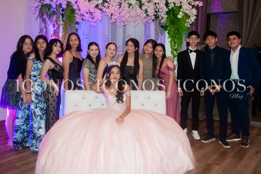 Quince anos Alessa Maria Munar Pineda San Pedro Sula Hondura