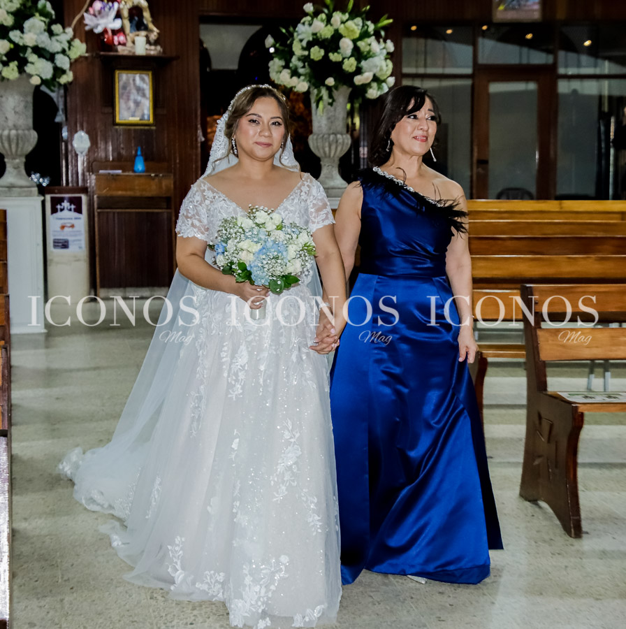 Boda Isabella Lopez Galdamez y Manuel Norman Lopez Gomez parte 1