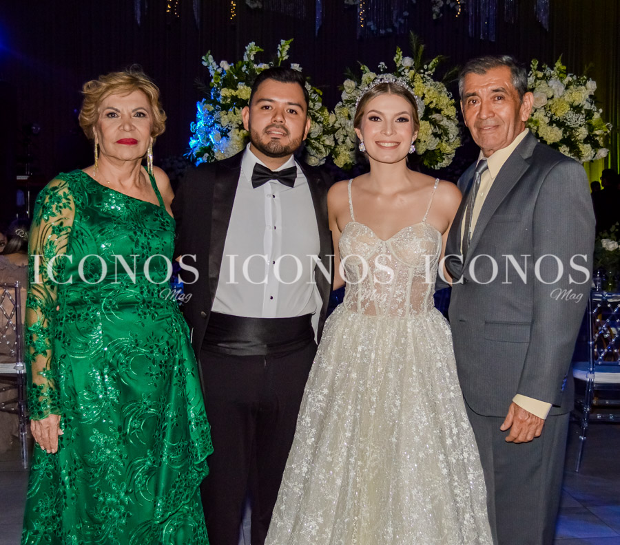 Boda Krisya Nayath Papadas Paredes y Omar Francisco Maldonado Villeda 2024