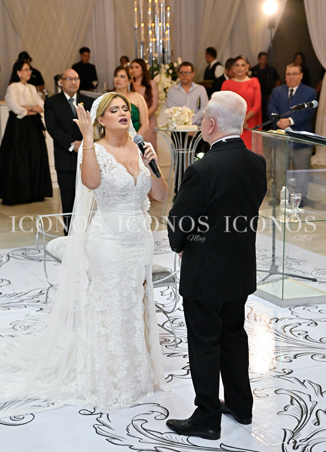 Ceremonia boda religiosa Emma Mejia y Roger Valladares (2)