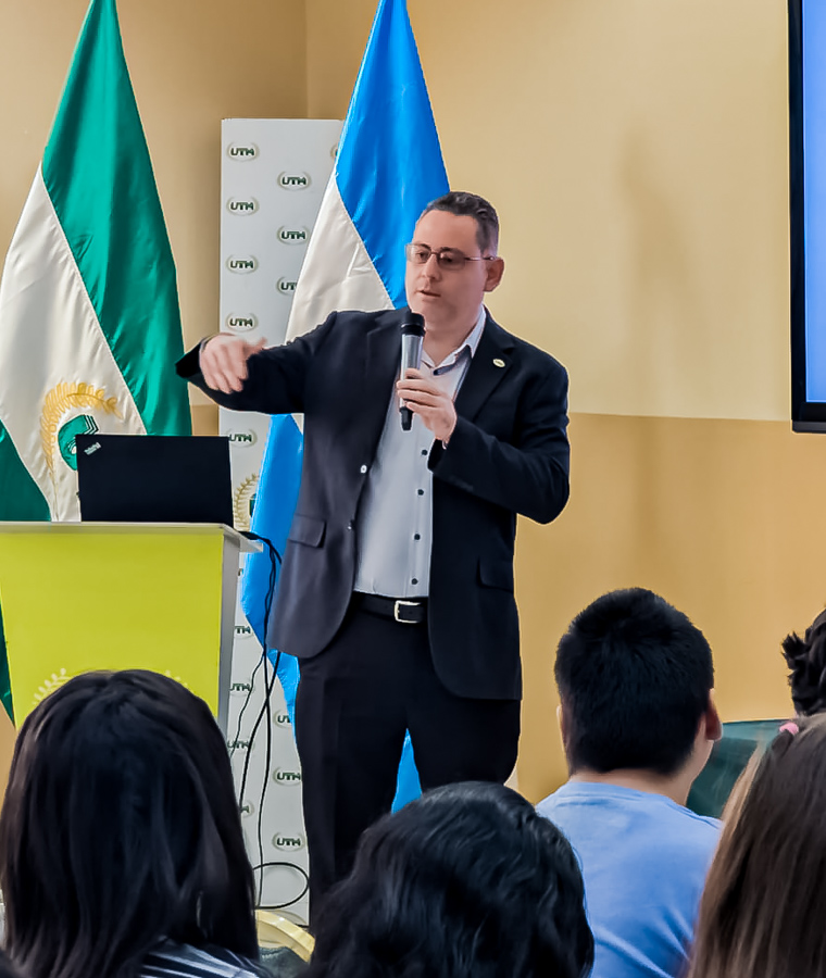 Conversatorio escritores nacionales 2024 (