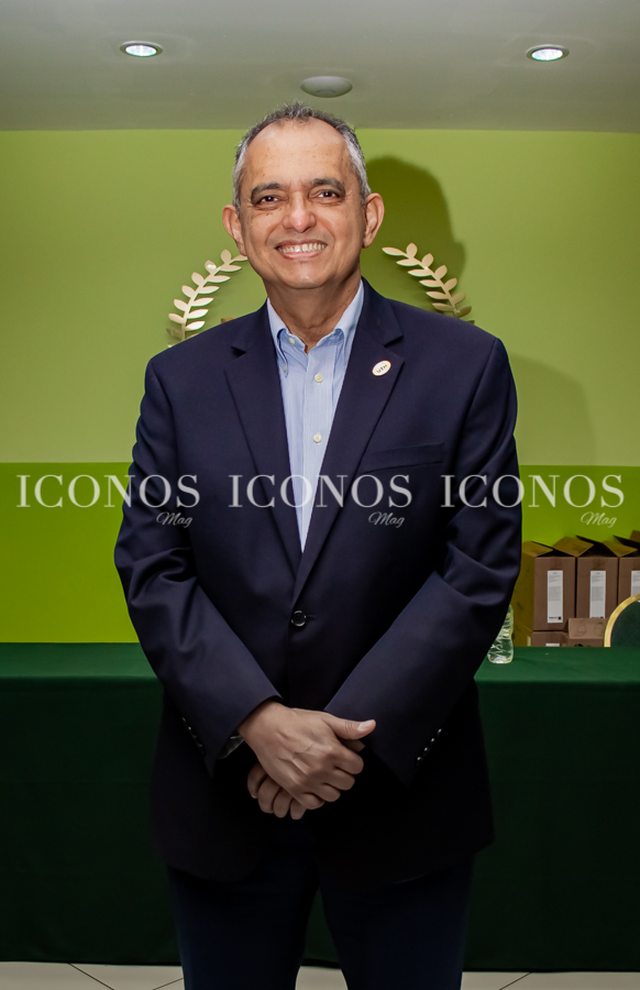 Entrega kits Alcanza 2024 by UTH Honduras (47)
