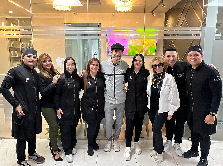 PORTADA-Odontologo-David-Linares-y-Marco-Antonio-Solis-min