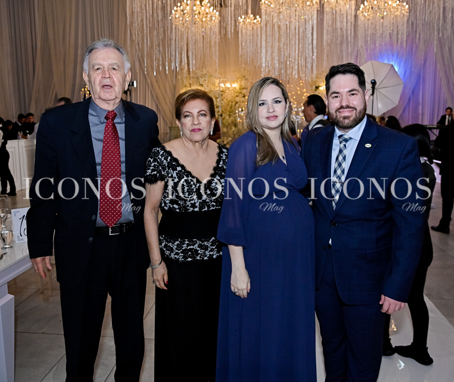 Recepción boda religiosa Emma Mejía y Roger Valladares-65