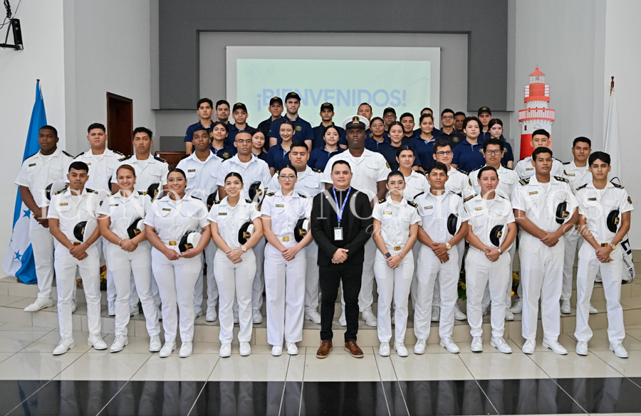 Cambio de mando 2024 gestión portuaria y transporte marítimo UCENM Honduras