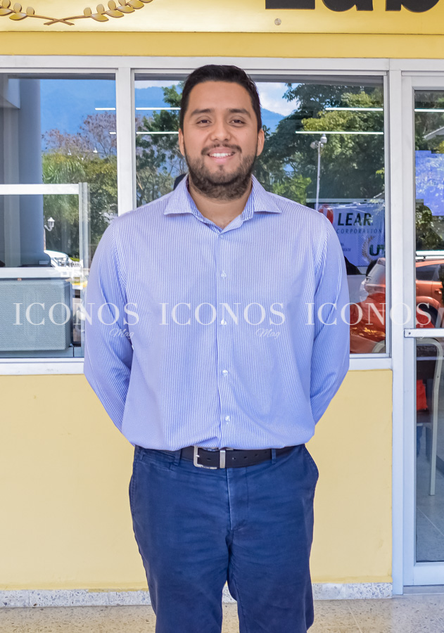 Visita UTH por ejecutivos de Lear Corporation