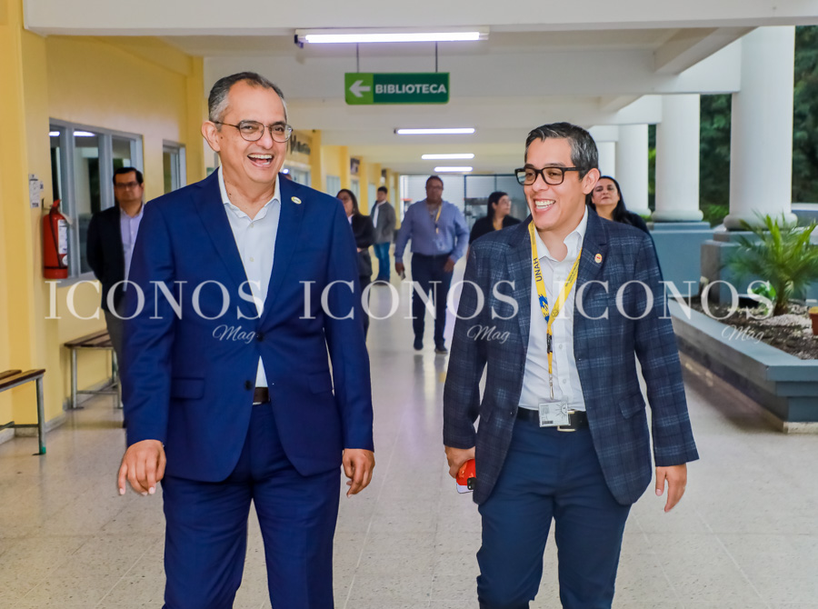 Visita rector UNAH a UTH Honduras