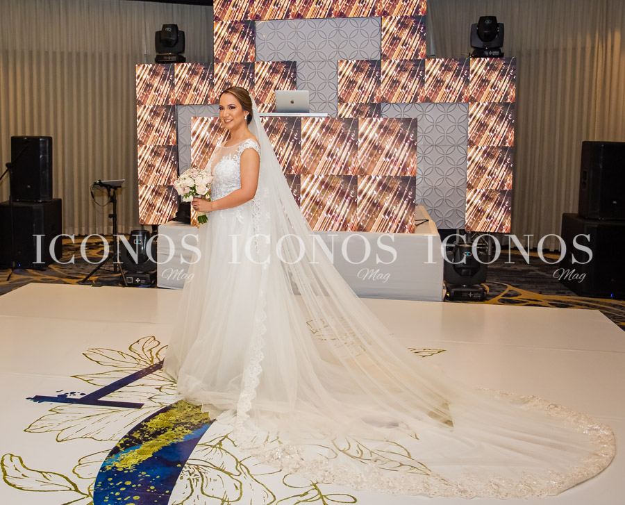 Boda Ana Mercedes Izaguirre Herrera y Carlos Alberto Flores Raudales