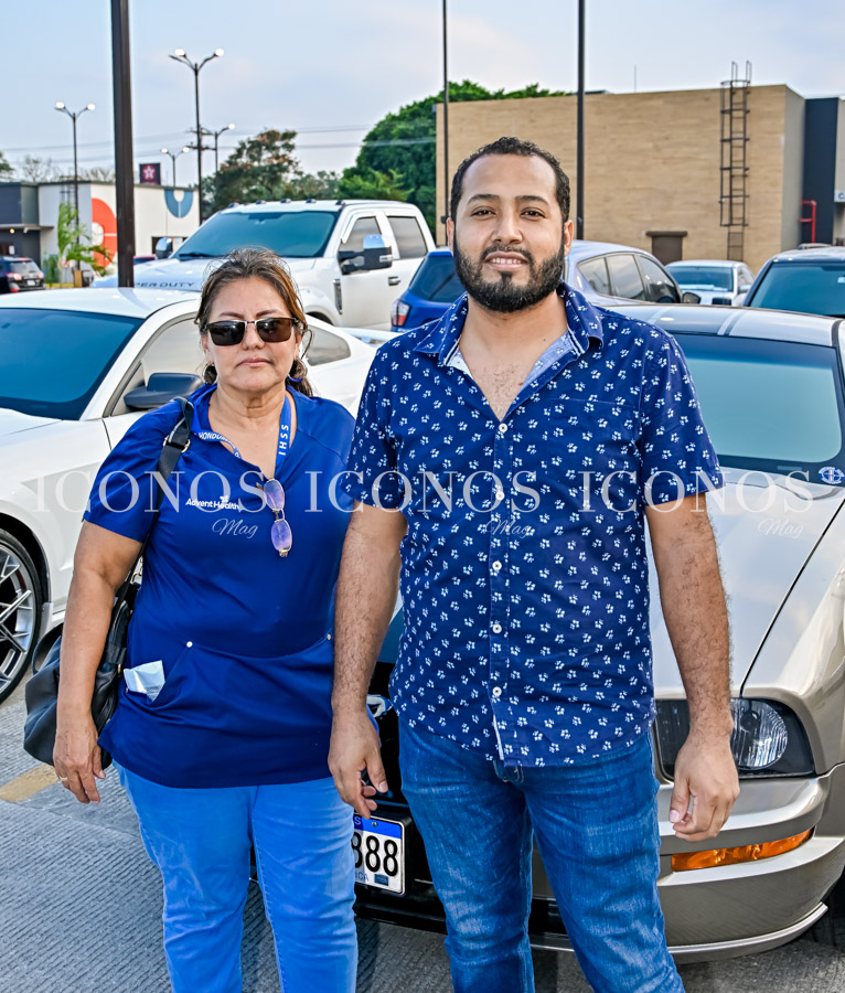 Exhibición Mustang Club Honduras 2024 by Megaplaza Palenque