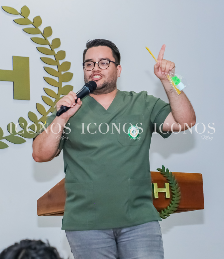 Programa preparación para el éxito universitario 2024 by UTH Honduras (7)