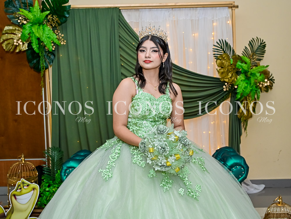 Quince años Scarleth Arias (37)