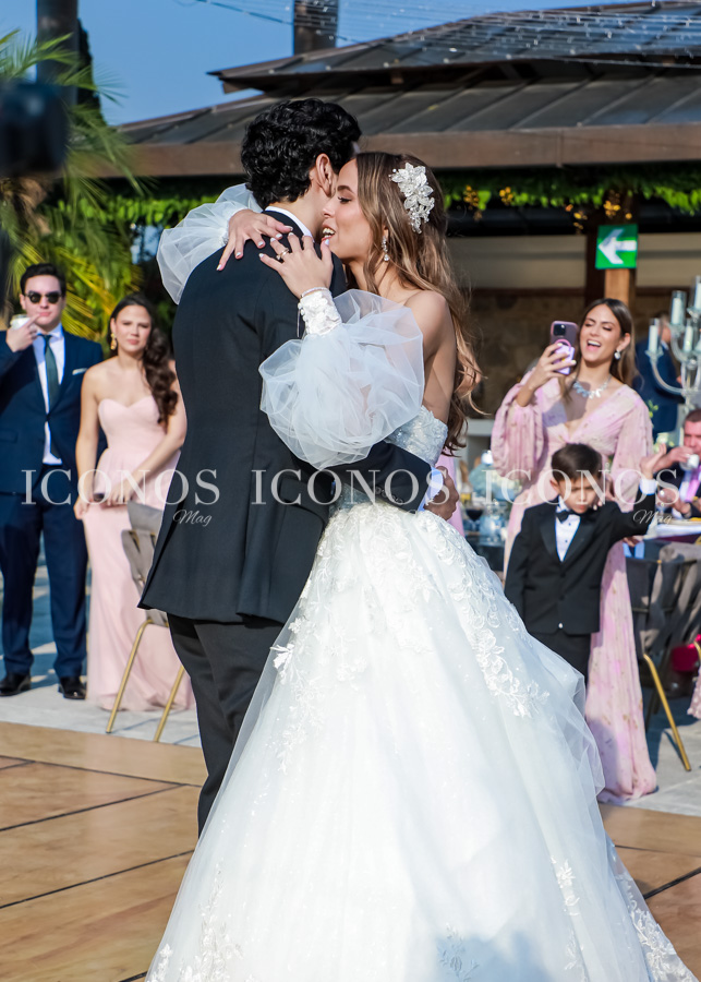 Stephanie Nicole Pineda y Amado Andrés Rodríguez 2