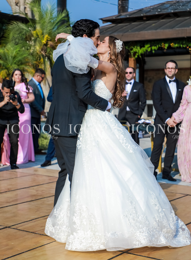 Stephanie Nicole Pineda y Amado Andrés Rodríguez 2