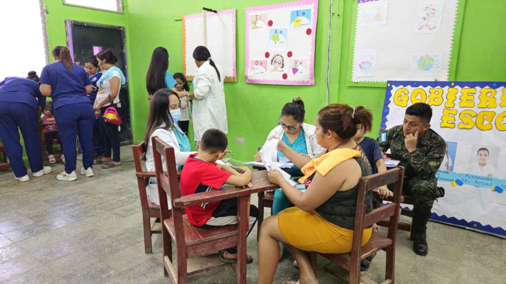 Brigada médica UCENM San Pedro Sula Honduras
