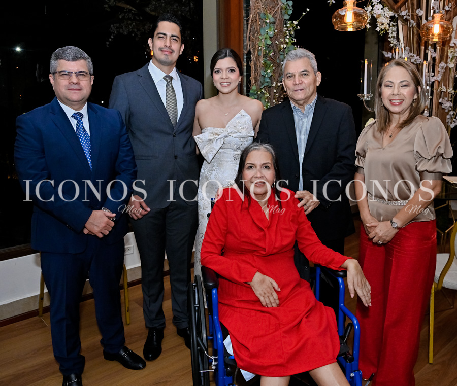 Boda civil Michelle Alejandra Romero y Carlos Eduardo Valladares