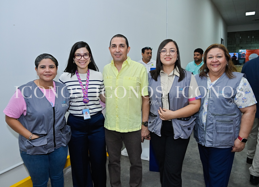 Centro de distribución medicamentos fundación Ruth Paz y Direct Relief