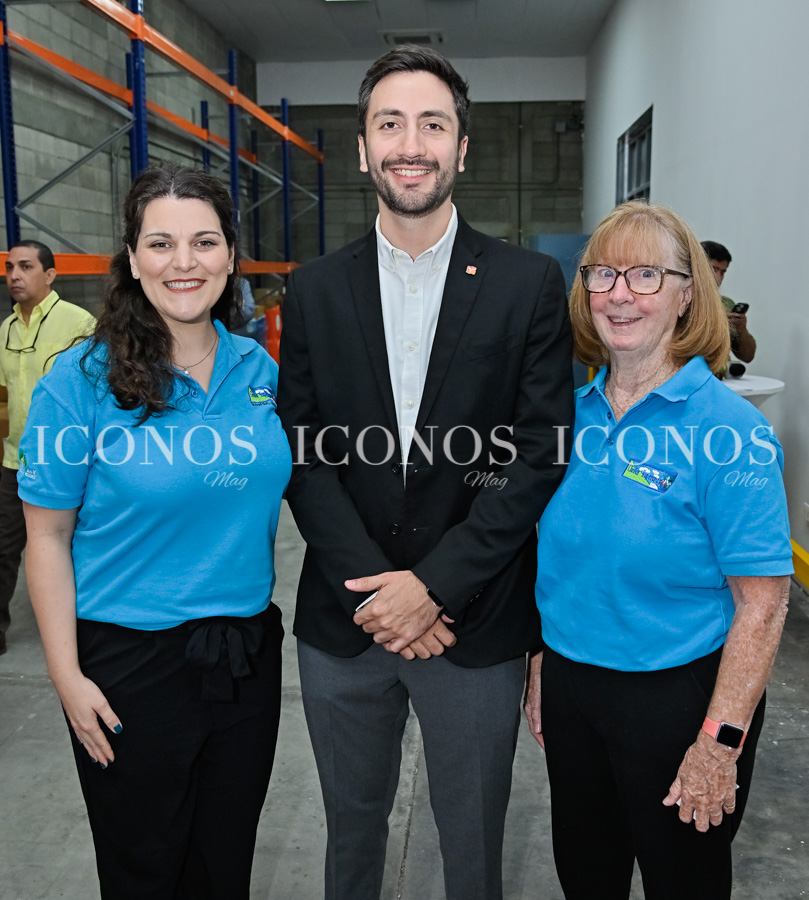 Centro de distribución medicamentos fundación Ruth Paz y Direct Relief