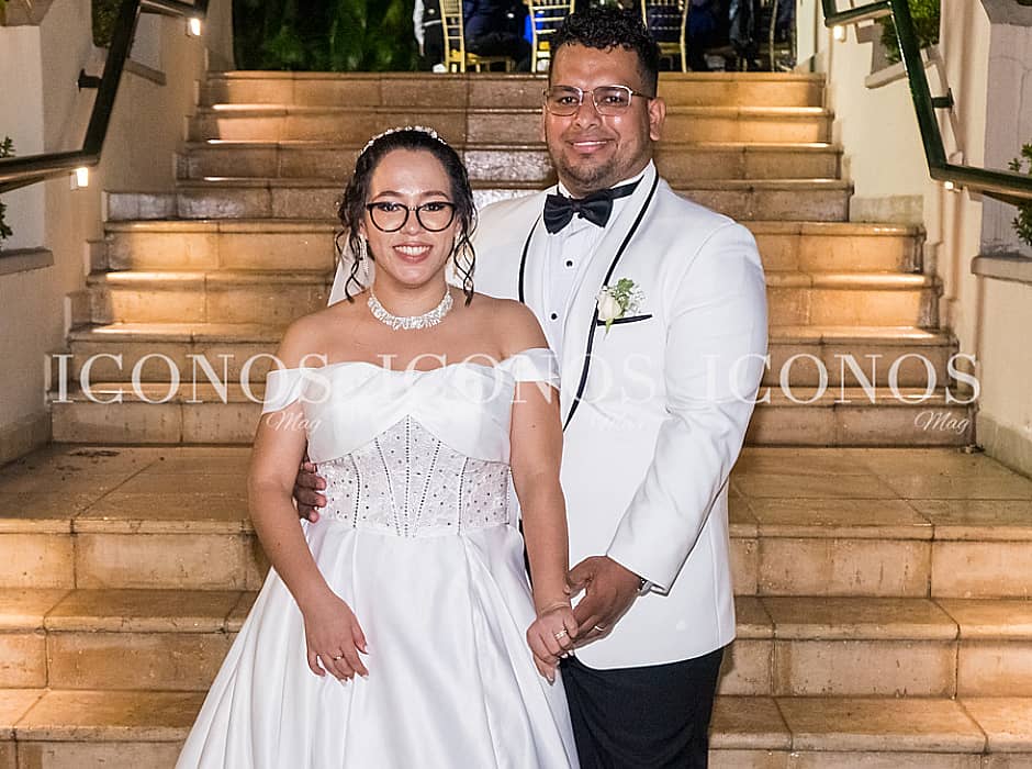 PORTADABoda-tania-guzman-y-jose-posas-1