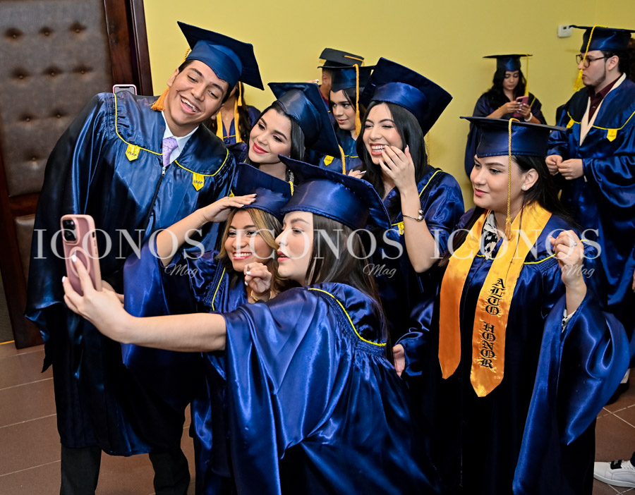Primera graduación 2024 by USAP Honduras ceremonia vespertina