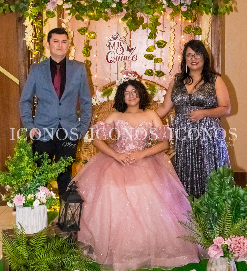 Quince anos Angie Larissa Alfaro Paguada