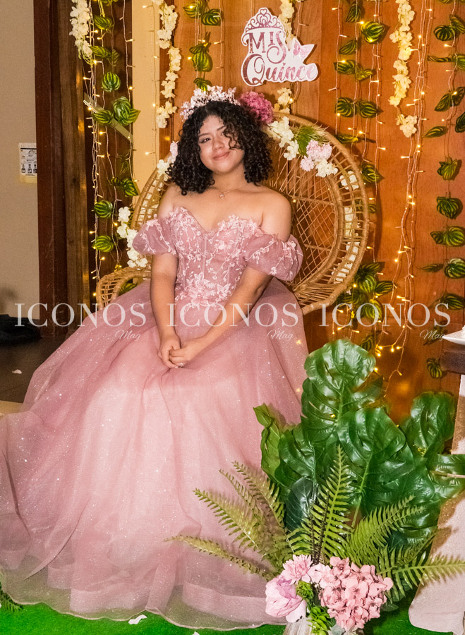 Quince anos Angie Larissa Alfaro Paguada