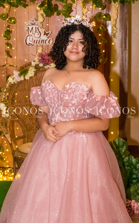 Quince anos Angie Larissa Alfaro Paguada
