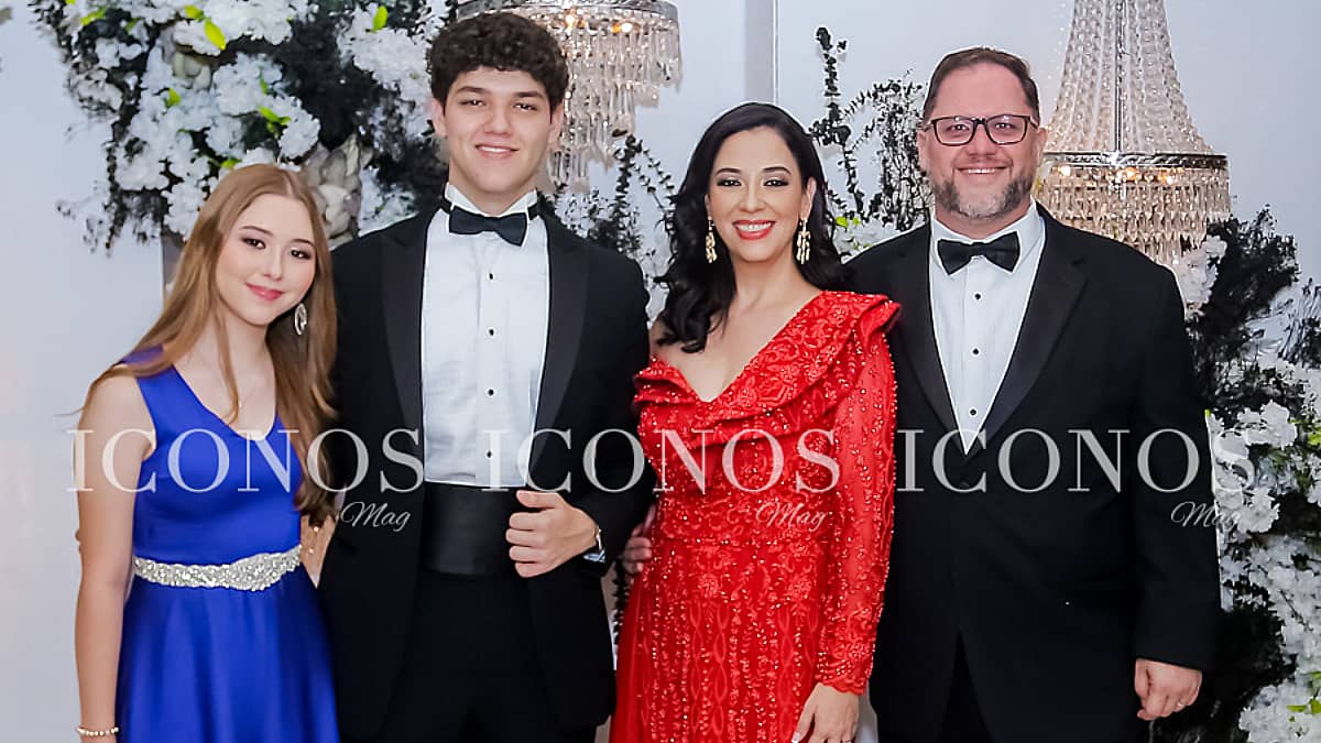 especial graduaciones 2024