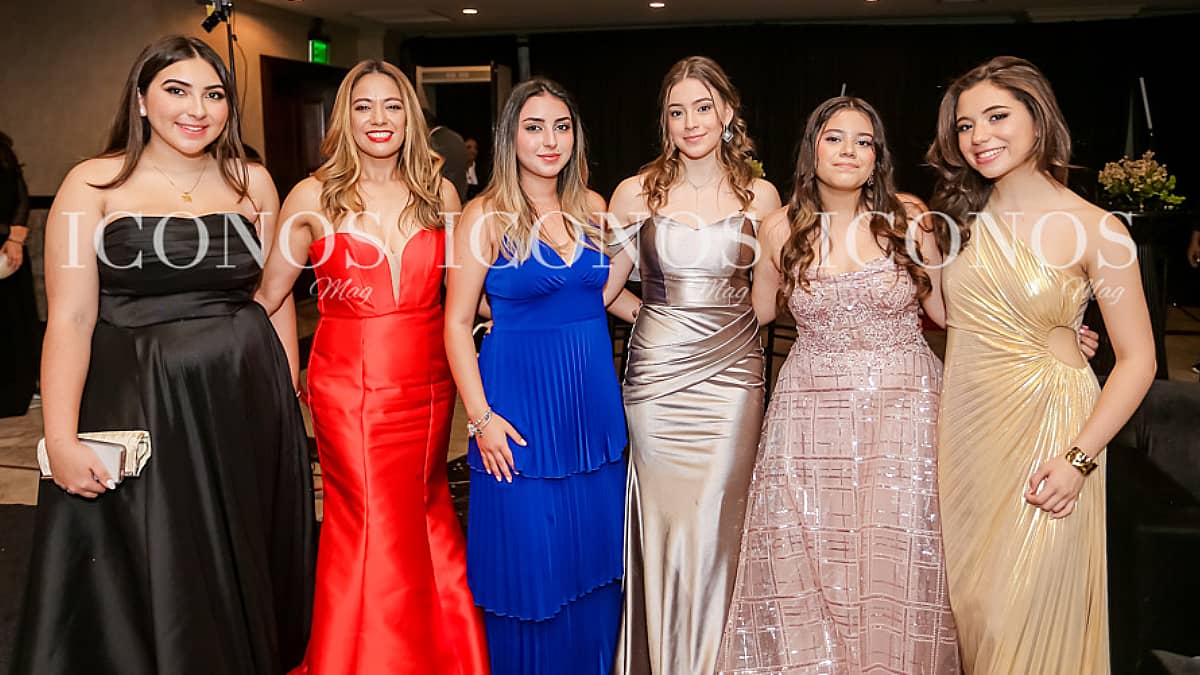 especial graduaciones 2024