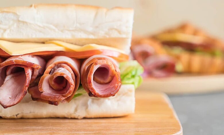 Portada Recetas snacks fáciles 2024 by Embutidos Delicia