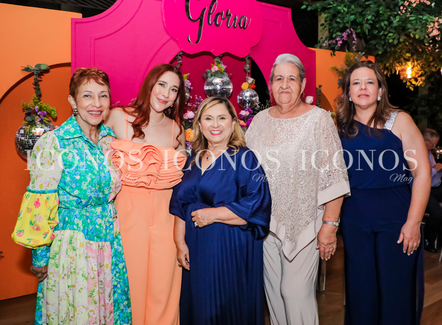 fiesta 70 anos gloria flores de galeano