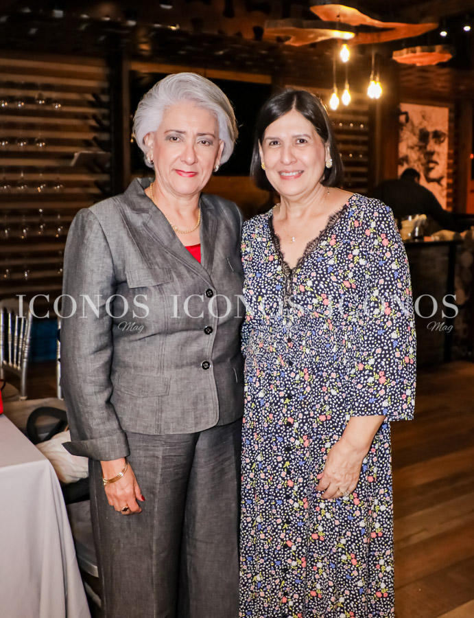 fiesta 70 anos gloria flores de galeano