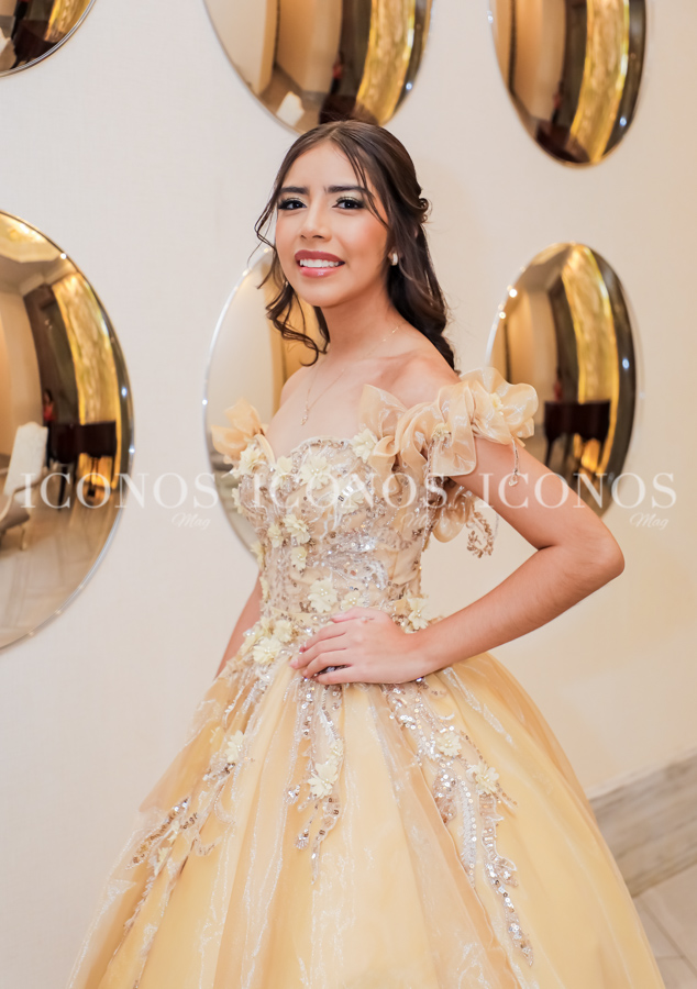 Quince años Joannie Isabella Contreras Chávez